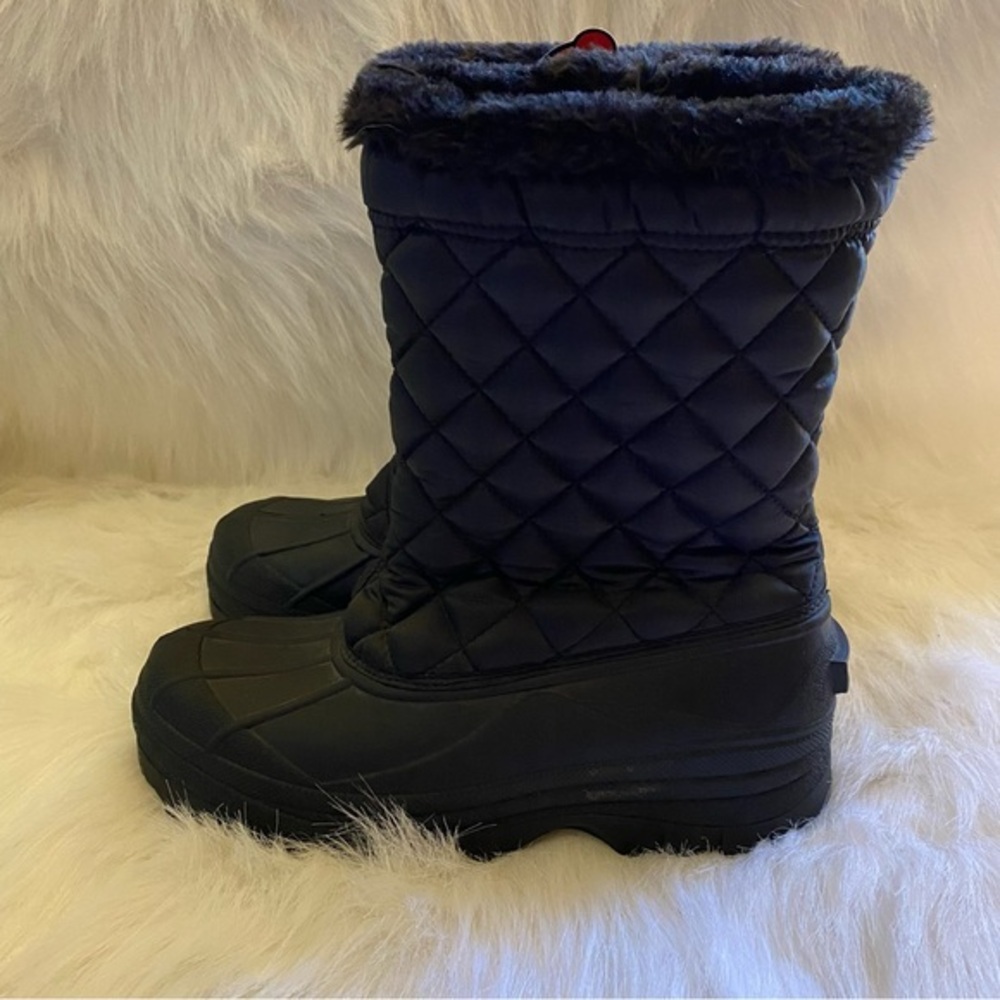 Women’s Winter Boots Size 9 Zips On The Side New With Tags Temp Rated -5